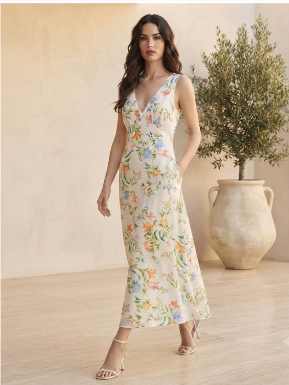 WAYF: Dahlia Floral Print Sleeveless Midi Dress In Vintage Floral (NWT)